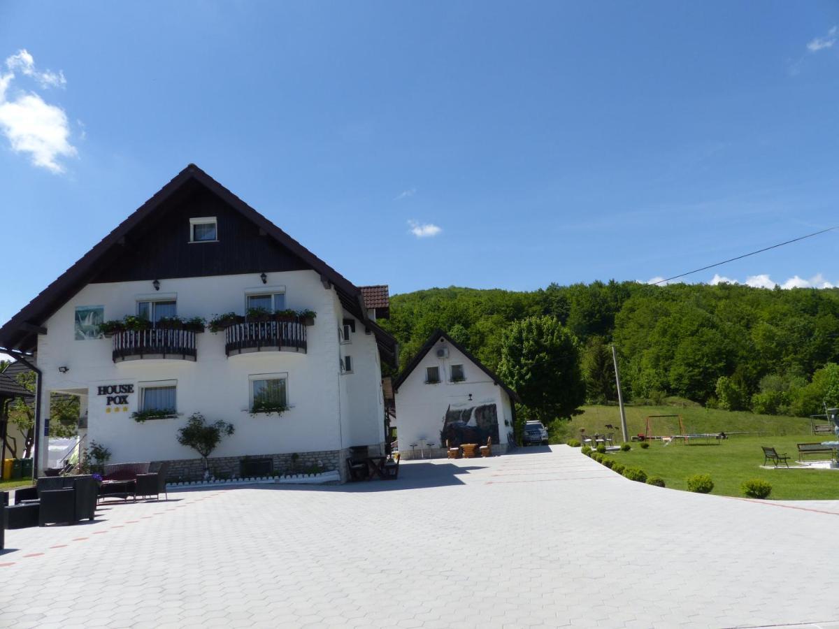 Hotel House Pox Plitvička Jezera Exterior foto